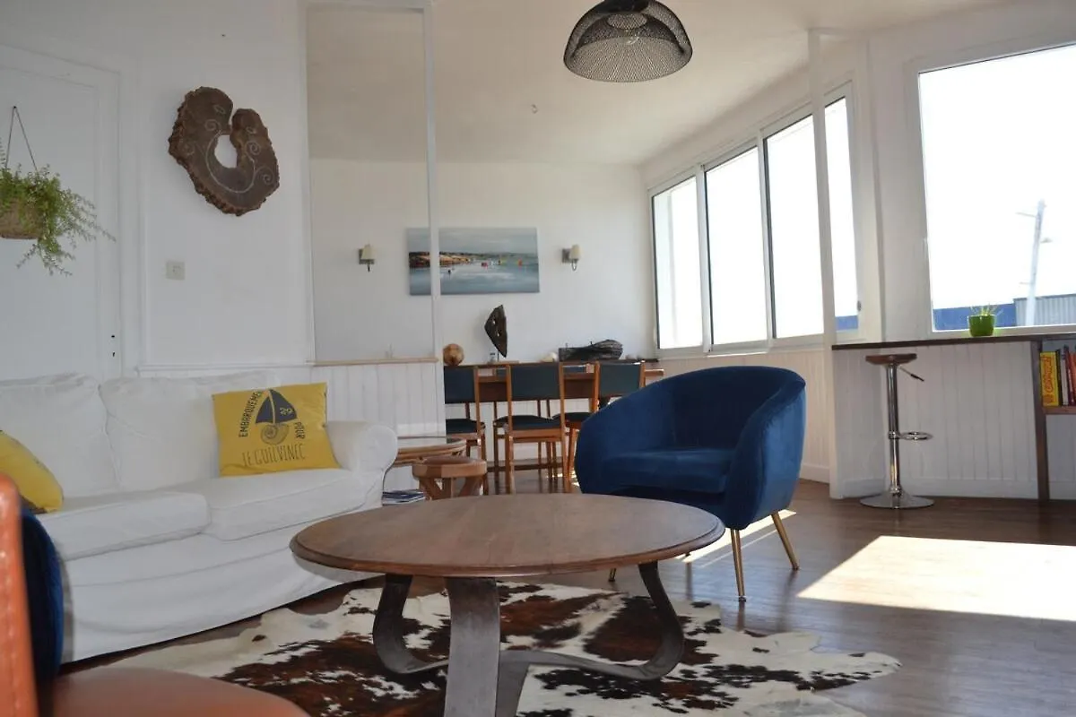 Large Apartment With Sea View And Port Of Ле-Гильвинек 0*,